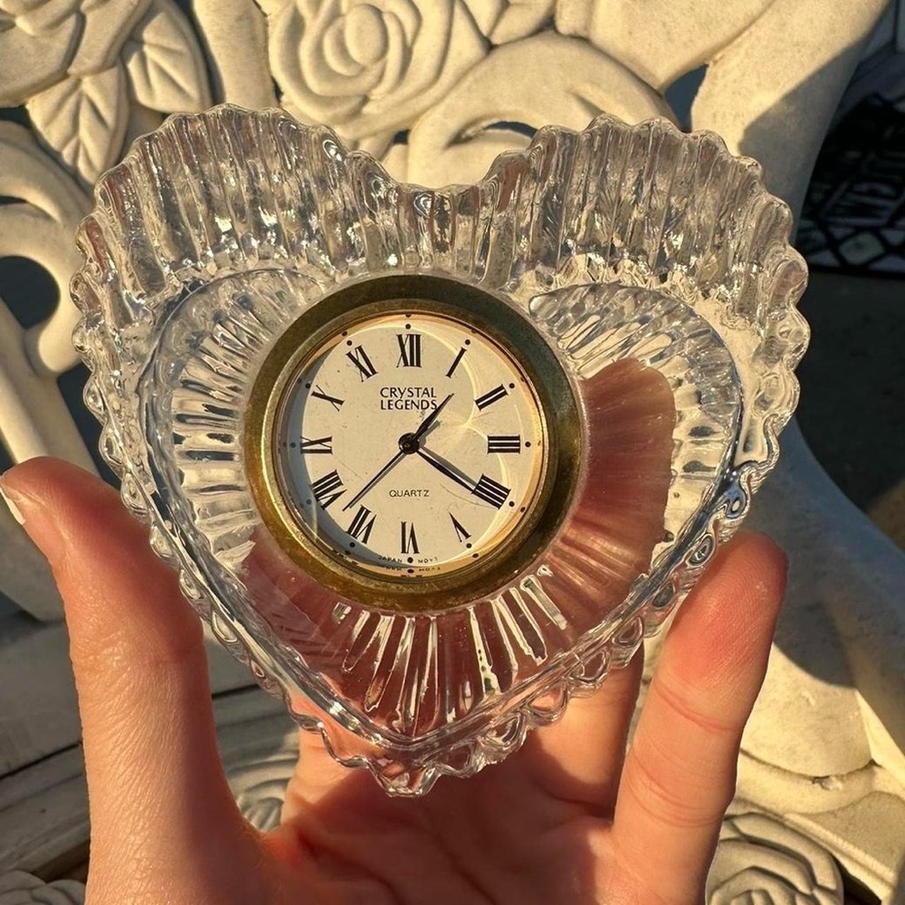 Crystal and Gold colored Heart-Shaped Clock with Roman Numerals